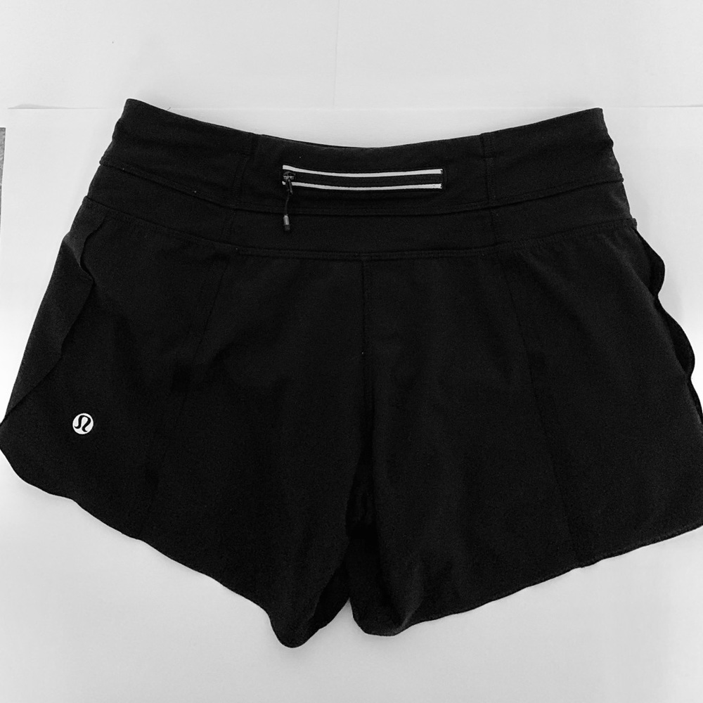 Lululemon 4” shorts (size 2)